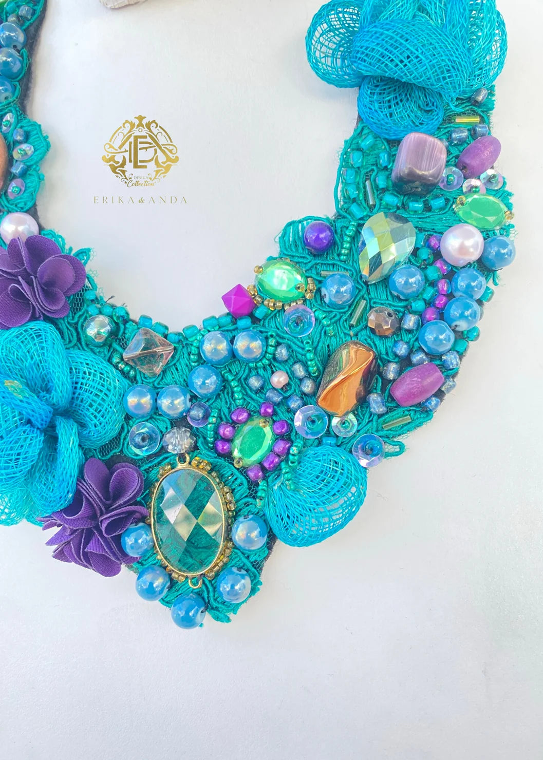 COLLAR AZUL FLOR DE TELA