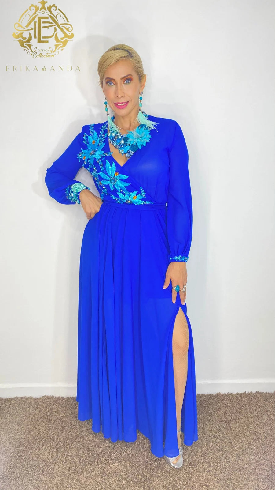 VESTIDO AZUL FLOR LARGO
