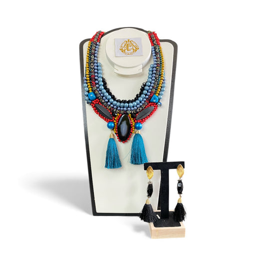COLLAR DE PIEDRA NATURAL CON ARETES