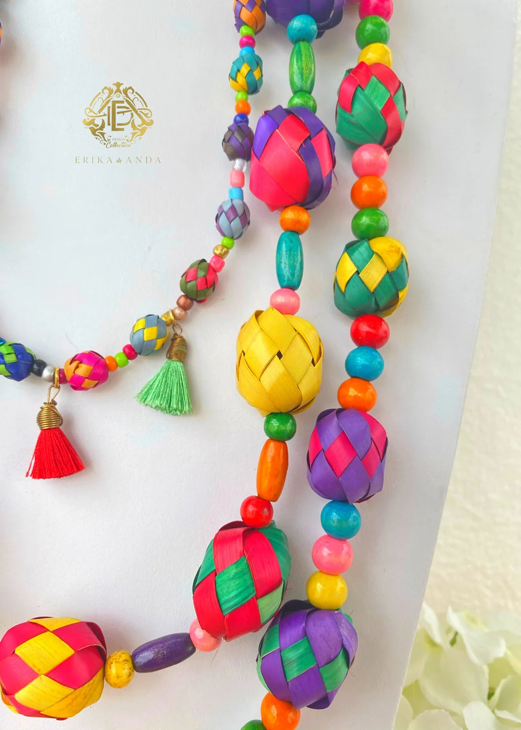 COLLAR DE PETATE DE COLORES