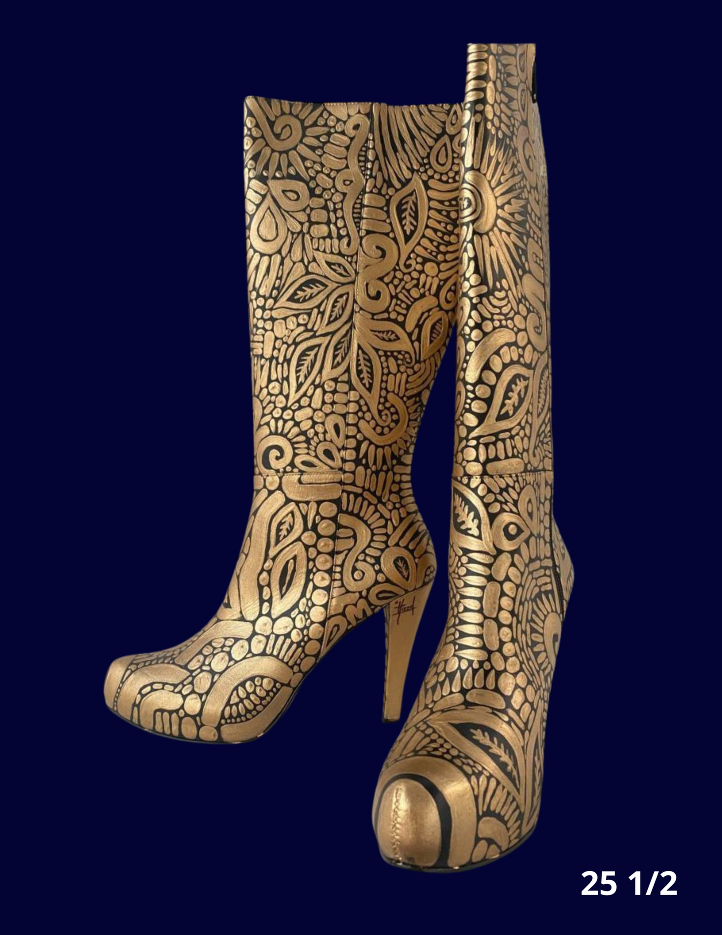 BOTAS DORADAS PINTADAS A MANO