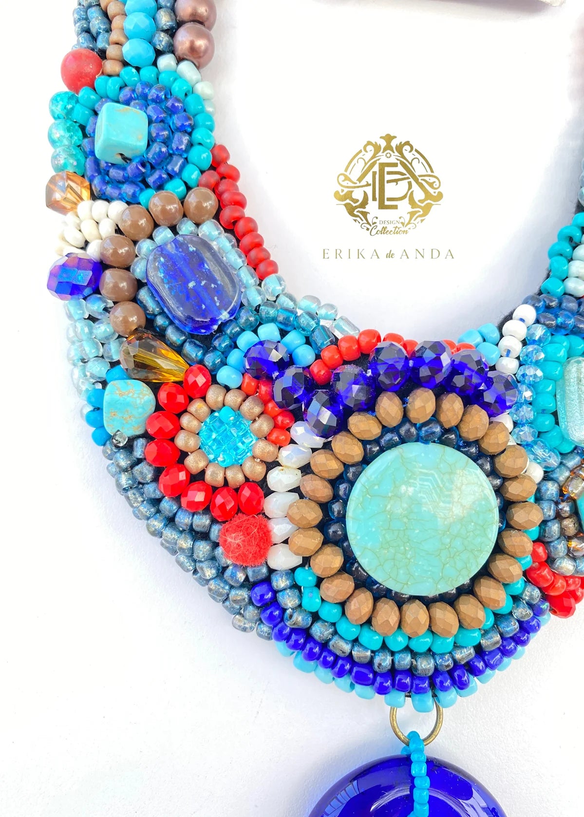 COLLAR DE OJO DE CRISTAL CON ARETES