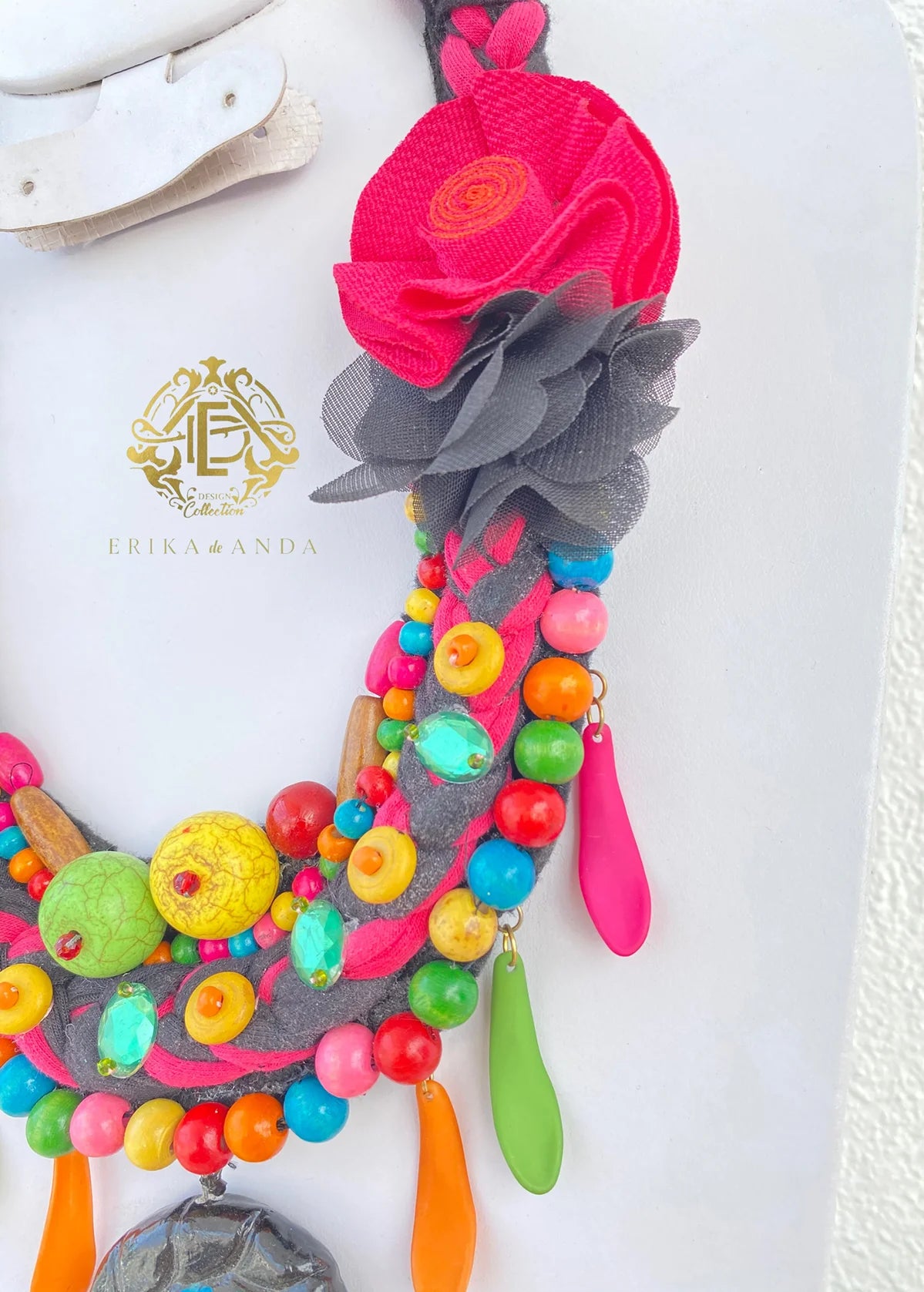 COLLAR DE FRIDA KAHLO CATRINA PORCELANA CON ARETES