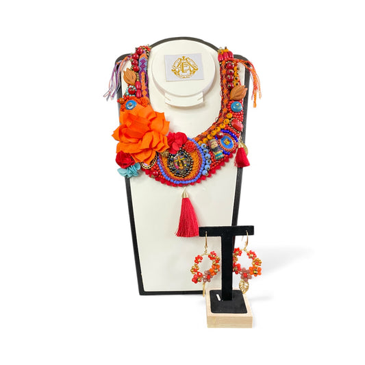 COLLAR DE FRIDA KAHLO FLOR DE CHIFÓN CON ARETES