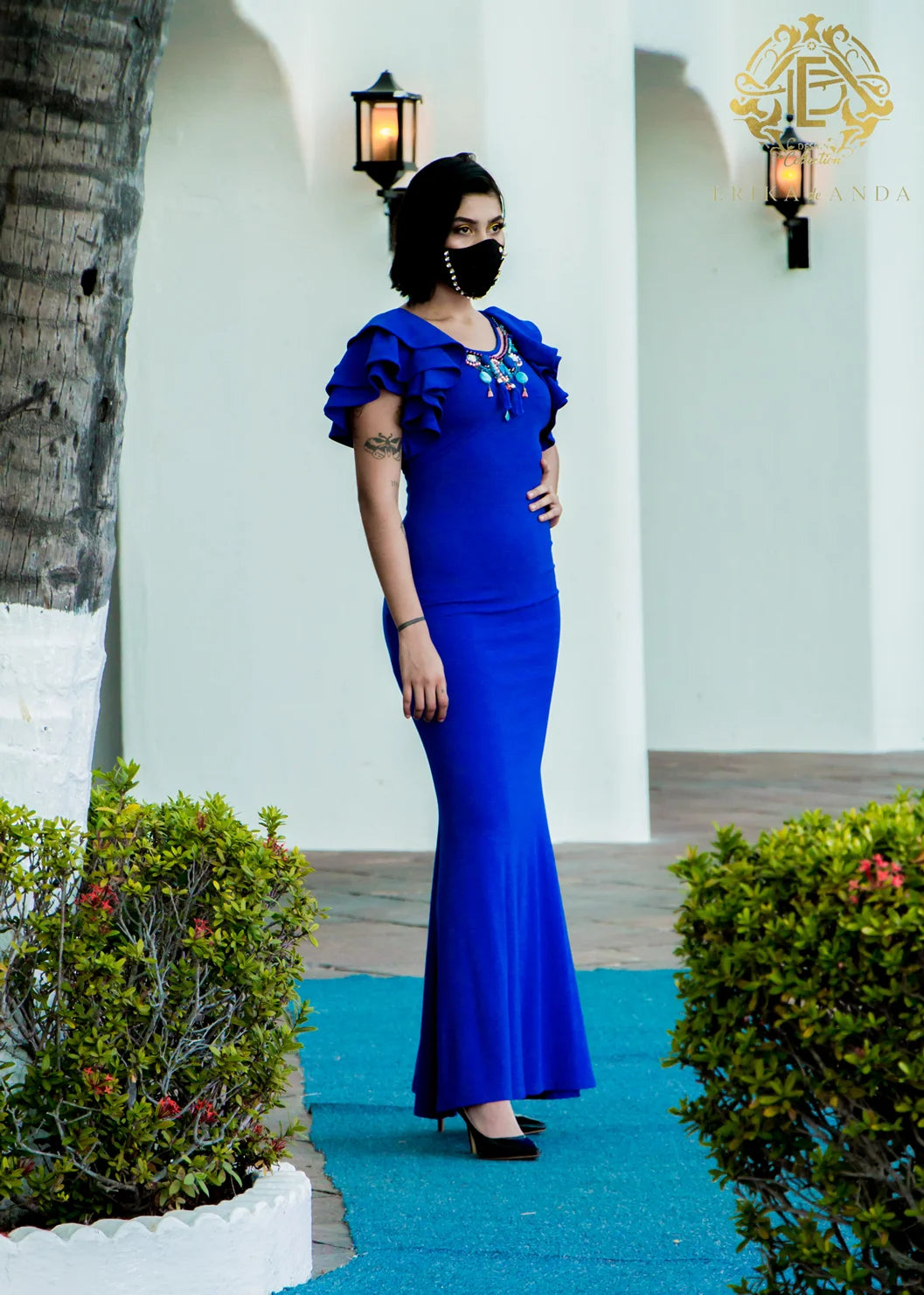 VESTIDO LARGO PEGADO CON PIEDRERIA