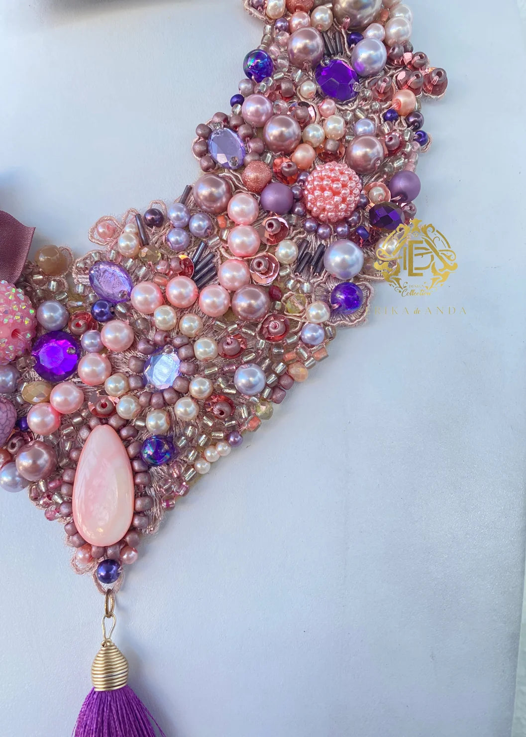 COLLAR ROSA DE PERLAS CON ARETES Y PULSERA