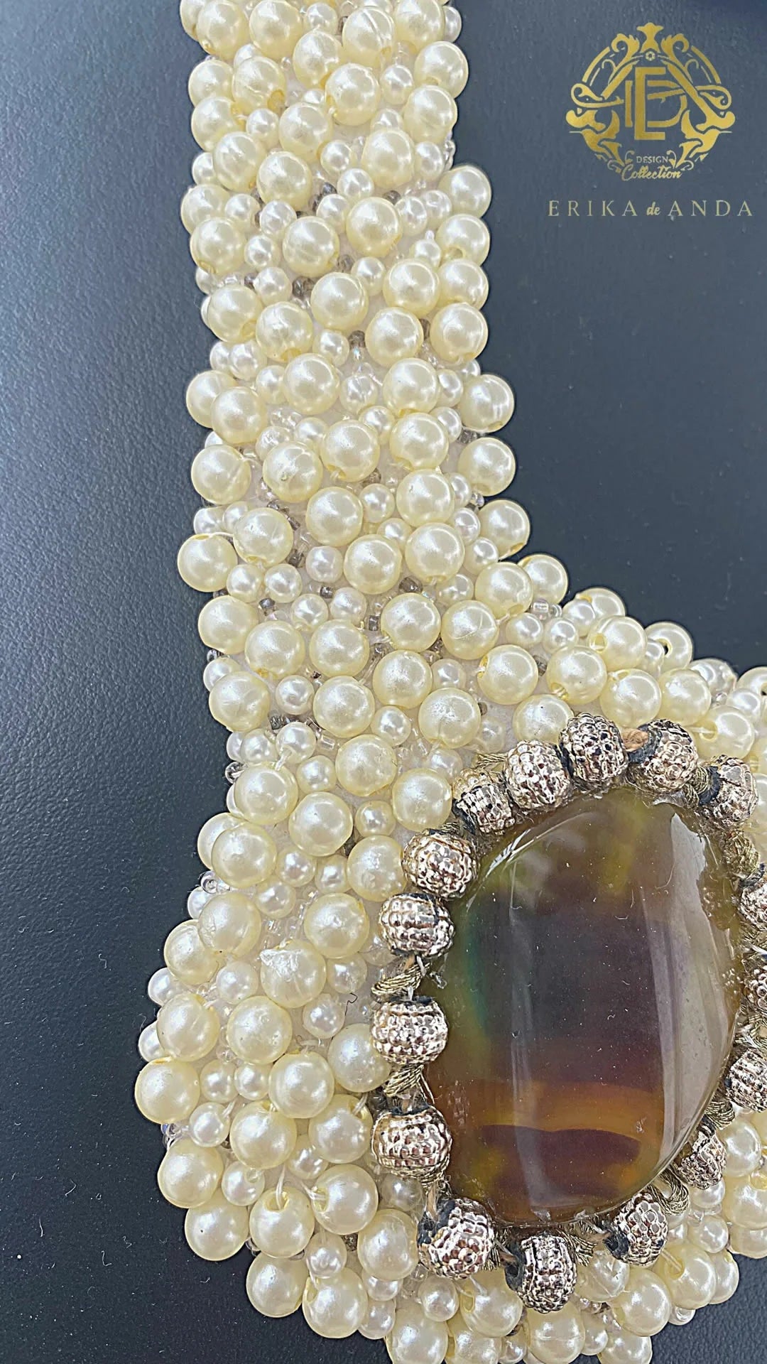 COLLAR DE PERLAS AMARILLAS CON ARETES Y PULSERA